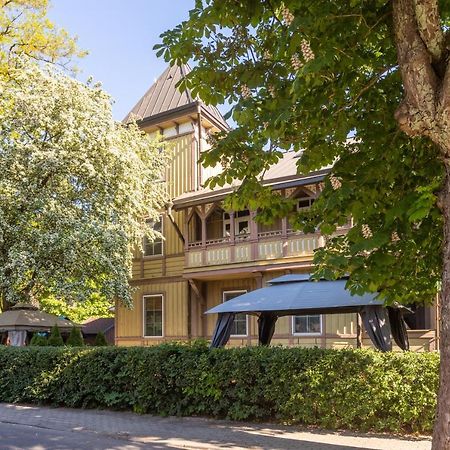 Villa Hubertus Juodkrante Luaran gambar