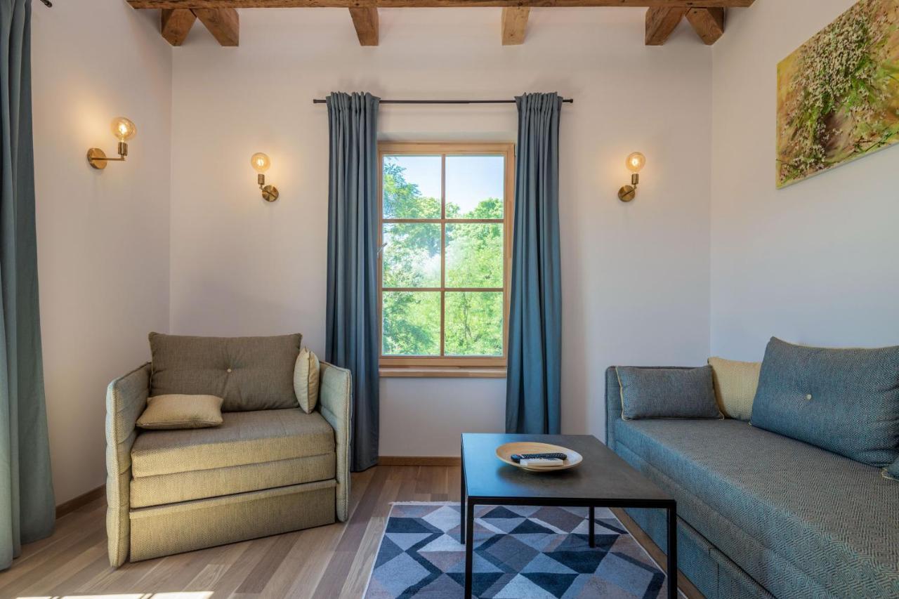 Villa Hubertus Juodkrante Luaran gambar