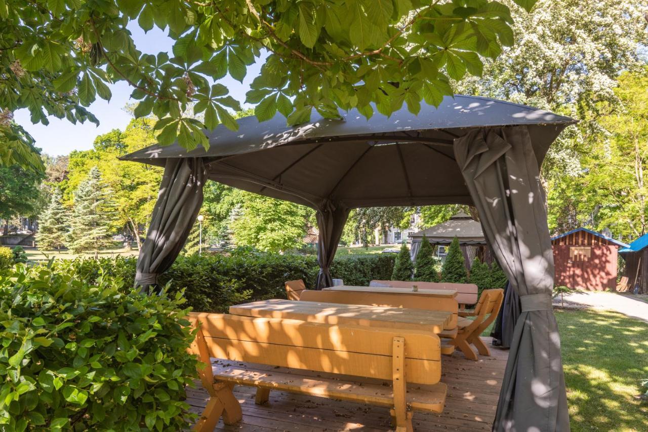 Villa Hubertus Juodkrante Luaran gambar
